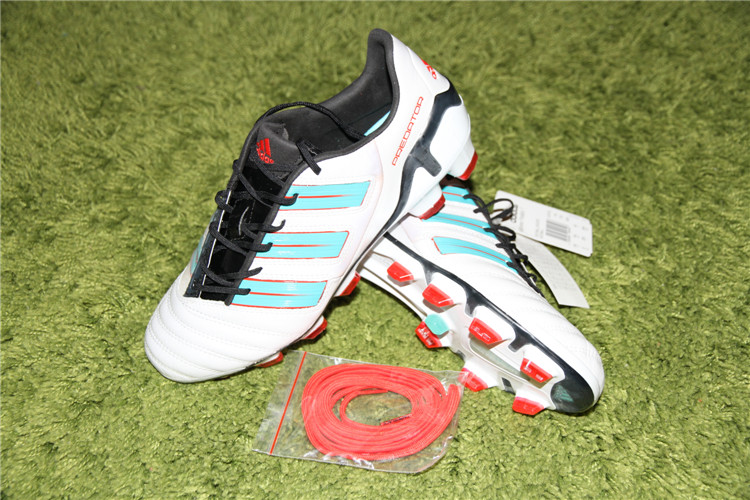 阿迪达斯足球球鞋测评,足球鞋选择nike还是阿迪达斯
