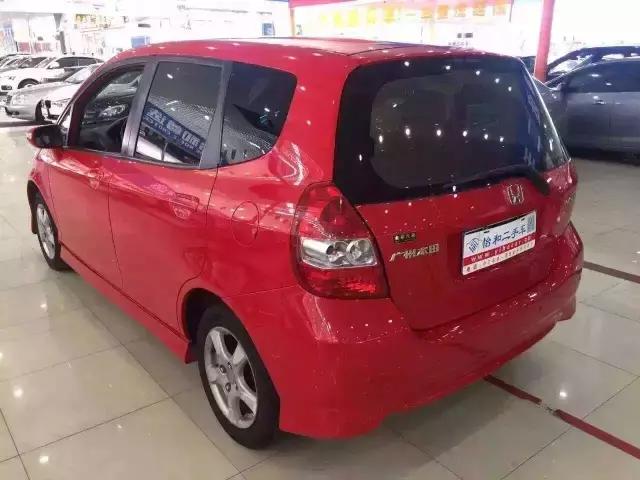 东莞飞度2008款1.5自动炫酷运动版,2008年款飞度1.3自动舒适版