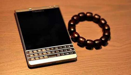 黑莓passport2深度评测,黑莓passport二代还能做什么