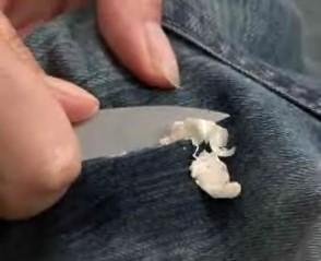 口香糖粘在衣服上了怎么处理,口香糖很黏手怎么弄