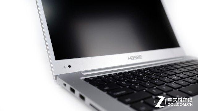 “爱尚”窄边框神舟优雅X4笔记本评测