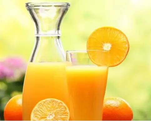 冬季手脚粗糙干裂的原因,冬天手脚裂口用什么药膏