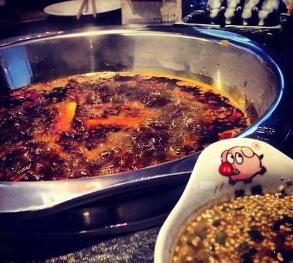 西安冬天火锅,下雪了一定要吃一顿热乎乎的火锅