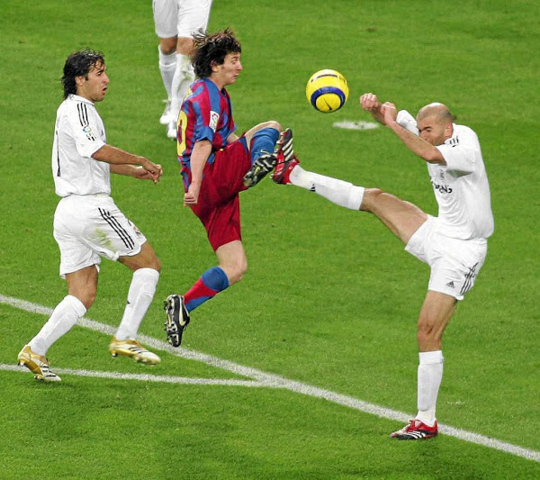 梅西国家德比绝杀球衣,msn梅西踢中场