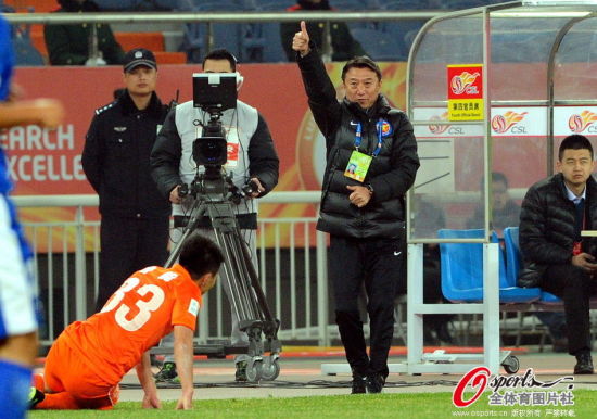 主教练段鑫,辽宁铁人足球队主教练段鑫