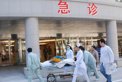 糖尿病进食呕吐吐血怎么回事,糖尿病引起的恶心呕吐