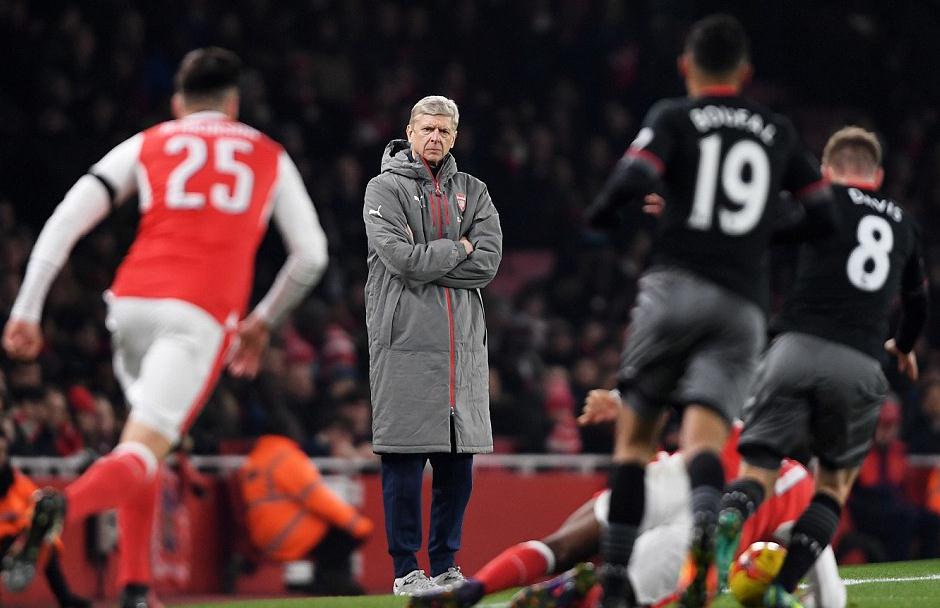 曼联首发阵容卡瓦尼,哇咔足球集锦