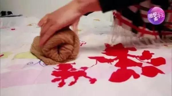 衣柜太小衣服又多怎么整理,生活小妙招衣柜小怎样放更多衣服