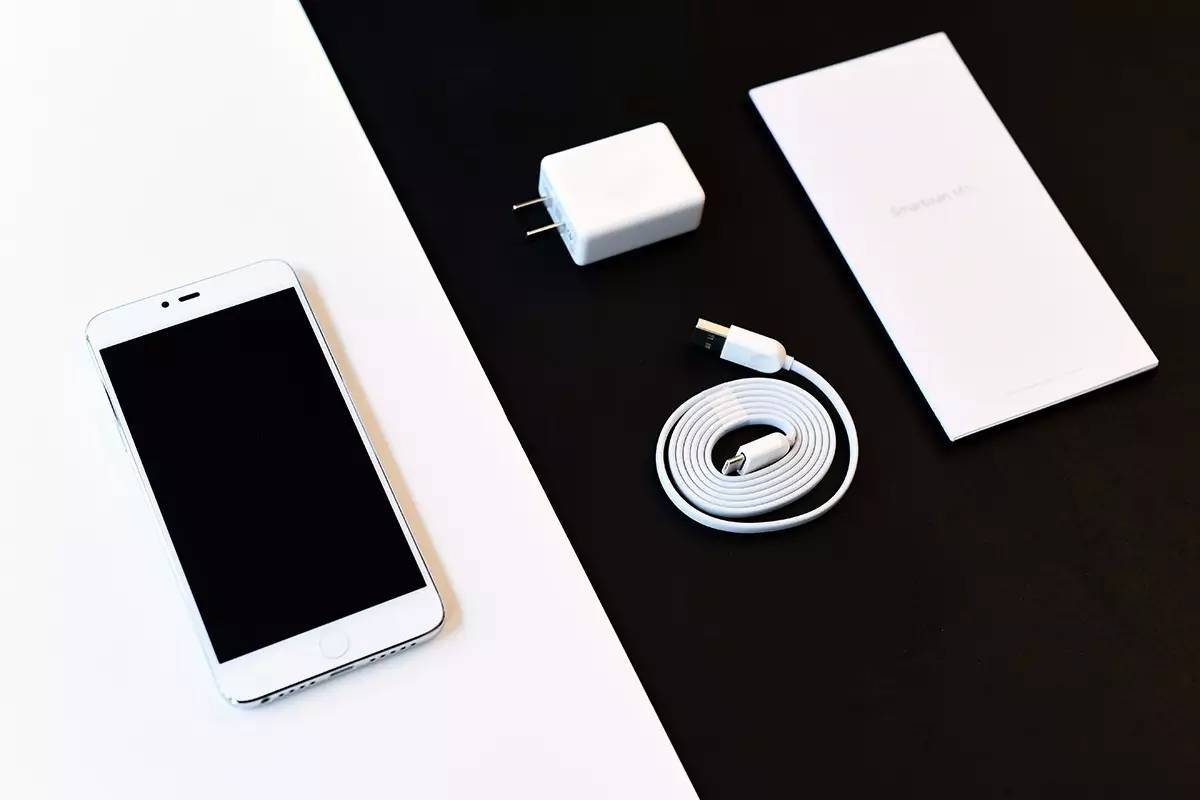 一次迟来的开箱——爱上锤子M1L的理由不止一个