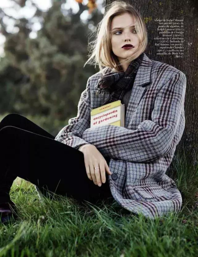 随随便便买一柜子围巾，不如花血本买这三条