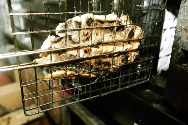 重庆十大烤鱼店,重庆最出名烤鱼店