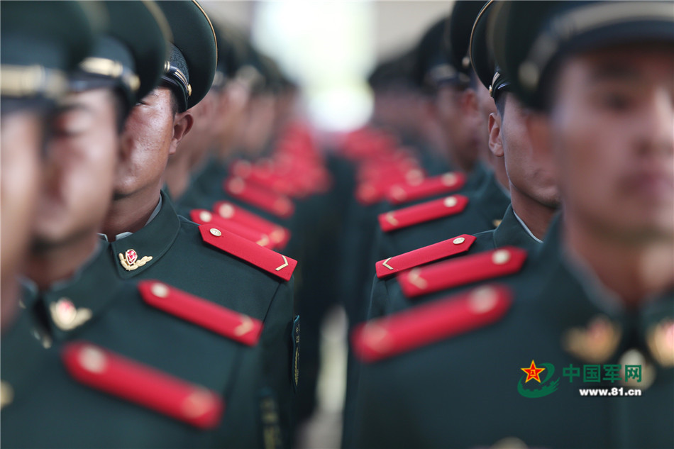 新兵马上下连了，该如何处理和老兵的关系？