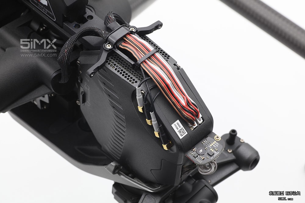 大疆悟inspire2和大疆御2哪个好,大疆悟inspire2怎么样