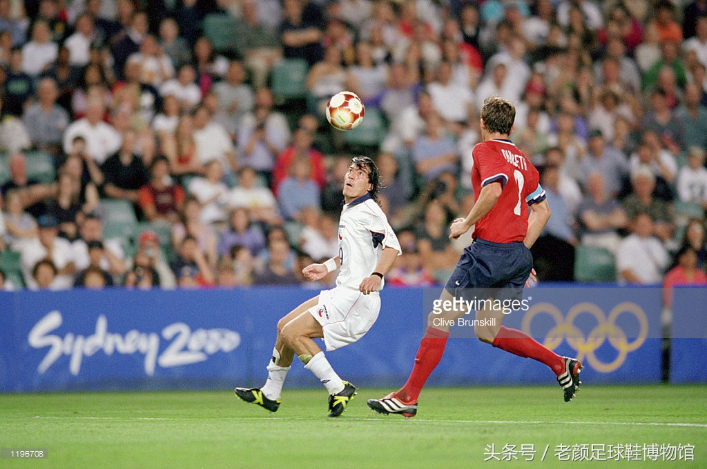 西班牙足球鞋便宜,西班牙足球鞋怎么样