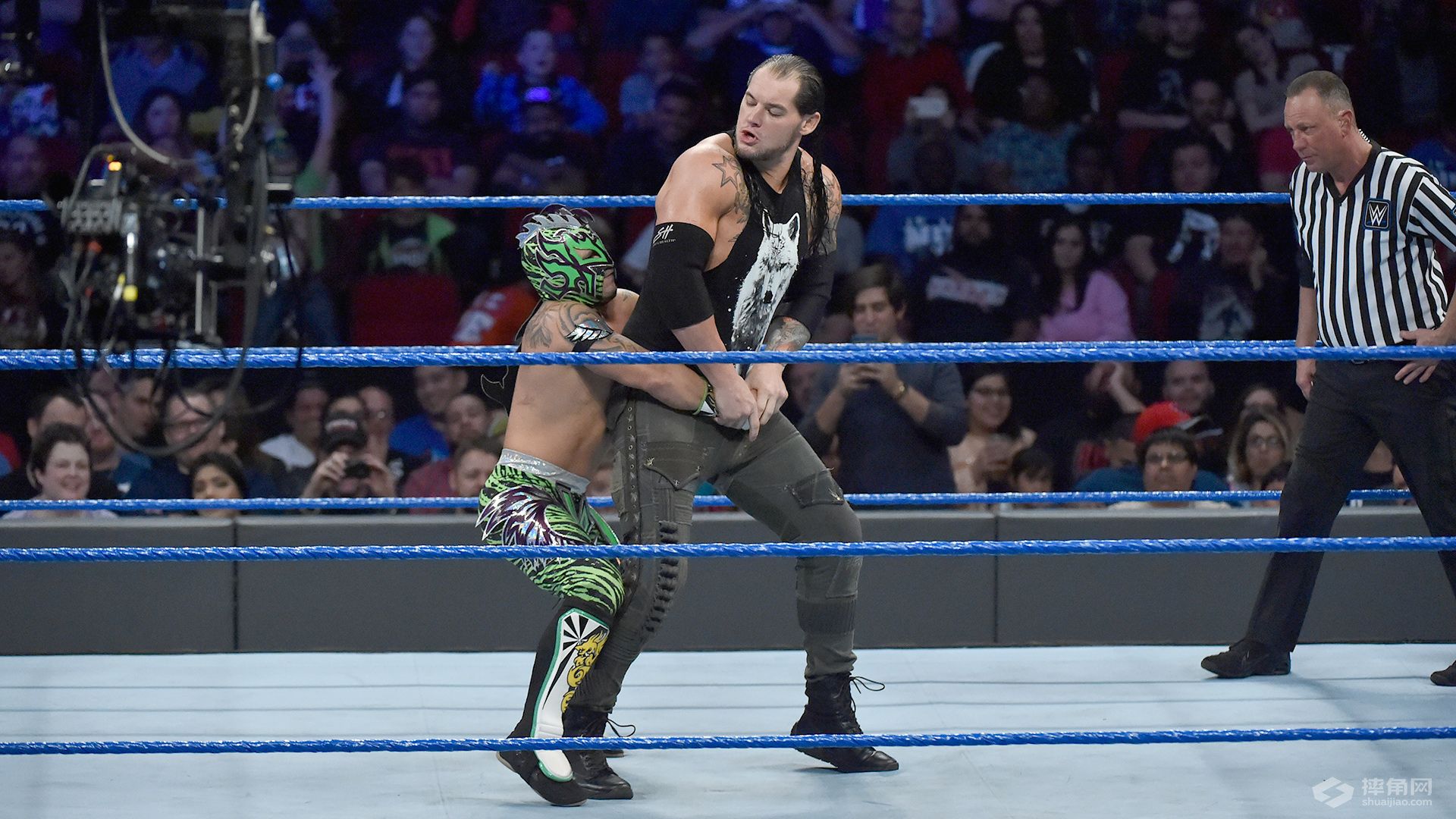 WWE驸马爷风云决战RVD！凯恩抛摔毕雪夫获全场欢呼！
