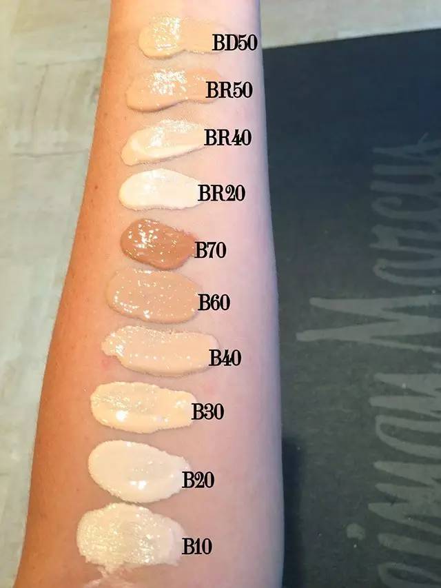 干皮秋冬最好用的24小时粉底液,怎么选择一款适合混干皮的粉底液