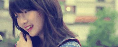 周冬雨小个子怎么穿,小个子周冬雨近照