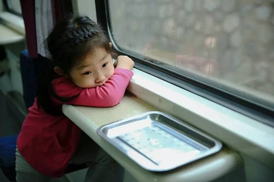 坐火车的感觉和感受,坐火车卧铺的快乐