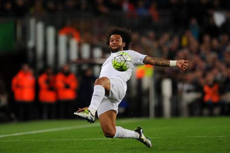 涓栫晫瓒崇悆涓夊ぇ閾佸緥,涓栫晫瓒冲潧鍥涘ぇ閾佸緥