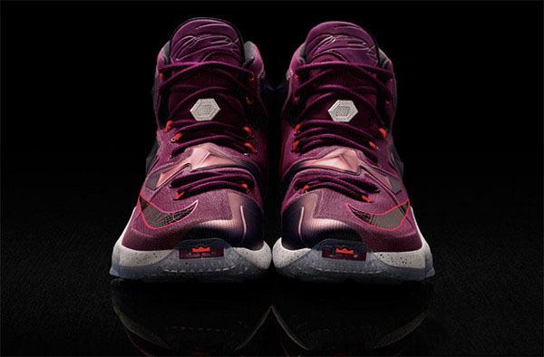 盘点nike实战神鞋,nike詹姆斯系列