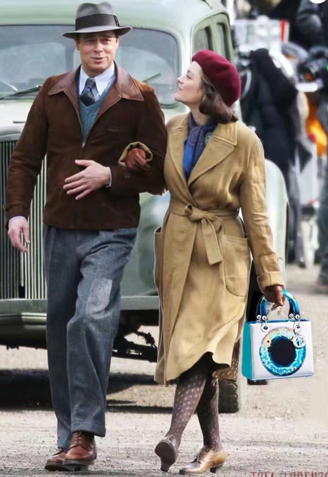 dior这两年火起来的包,dior包包是什么档次