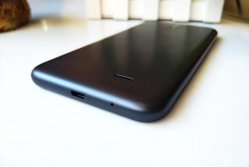 21克老年手机，老年机中的苹果手机