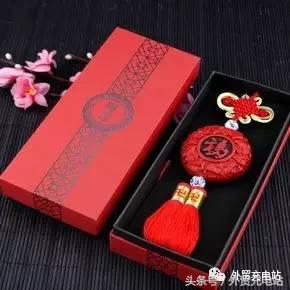 外贸送国外客户的礼物排行榜 (给波兰外贸客户送什么礼物好)