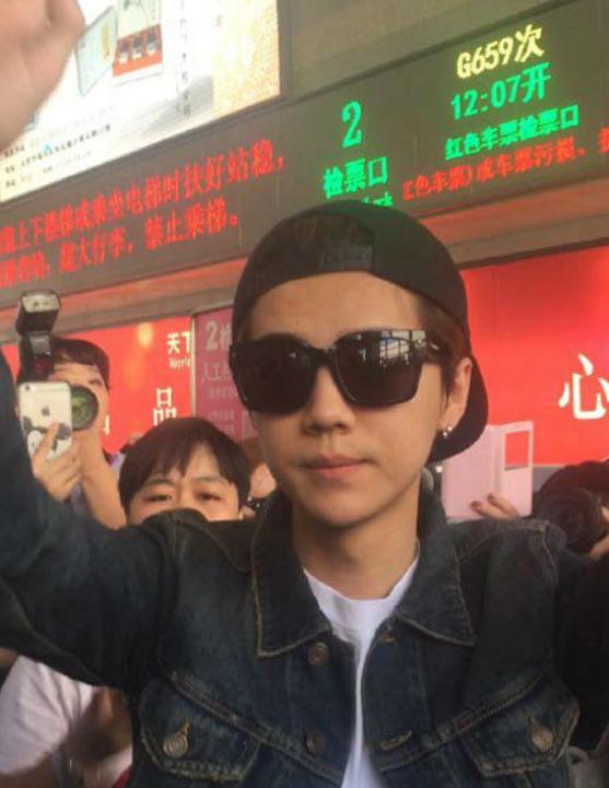 葛优恐高症,葛优有多怕坐飞机