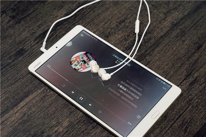 华为平板m3几几年发布的,华为m3青春版平板升级鸿蒙系统