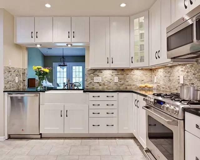 家里装学校护眼教室灯,家里装哪款太阳能灯