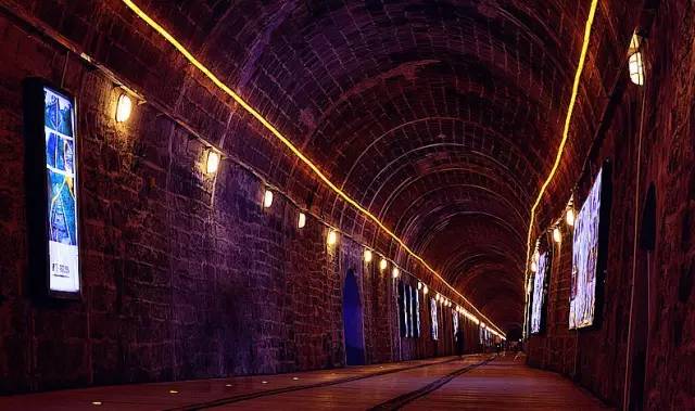 不止是鹭江道，夜幕下的思明区，原来都辣么美……