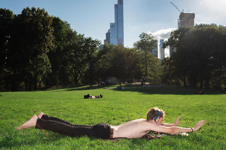 最近开始流行有线耳机,耳机流行