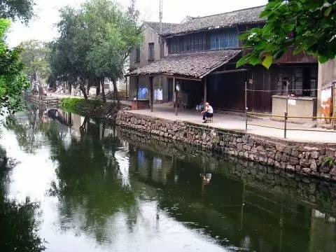 有一段安静的时光,有一段时光沉淀在记忆深处