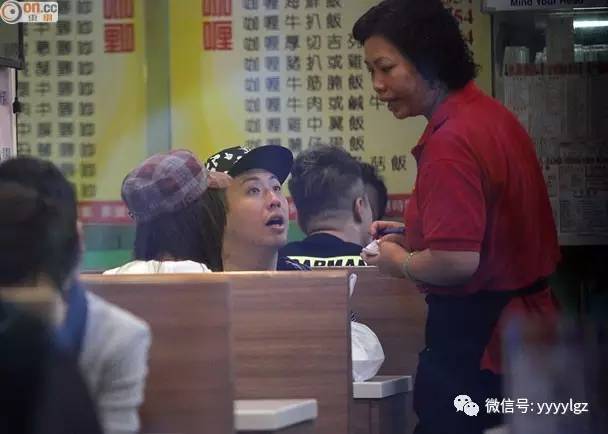 秘交三年富二代男友正式浮出水面，薛凯琪情归教育大鳄独子