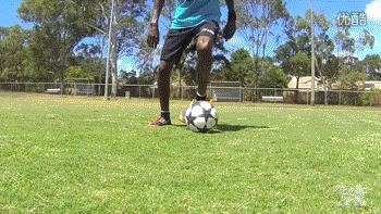 10种适用于足球爱好者的实用带球练习，赶快练起来吧！