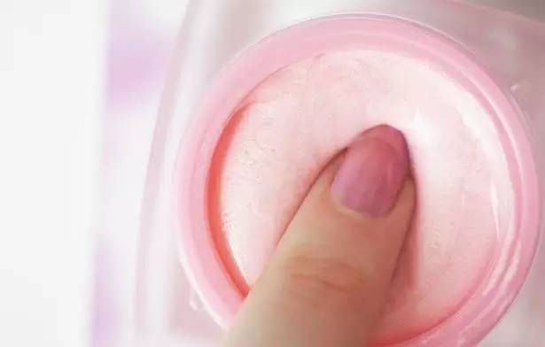 2017春季上新，YSL、纪梵希、迪奥、香奈儿又有哪些断货王