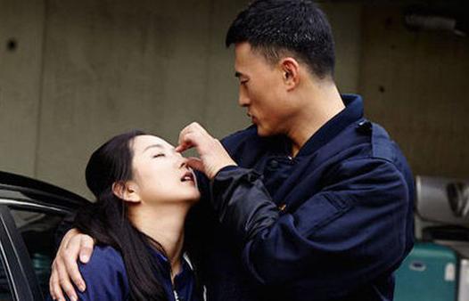 何洁赫子铭离婚风波,何洁和赫子铭离婚多久