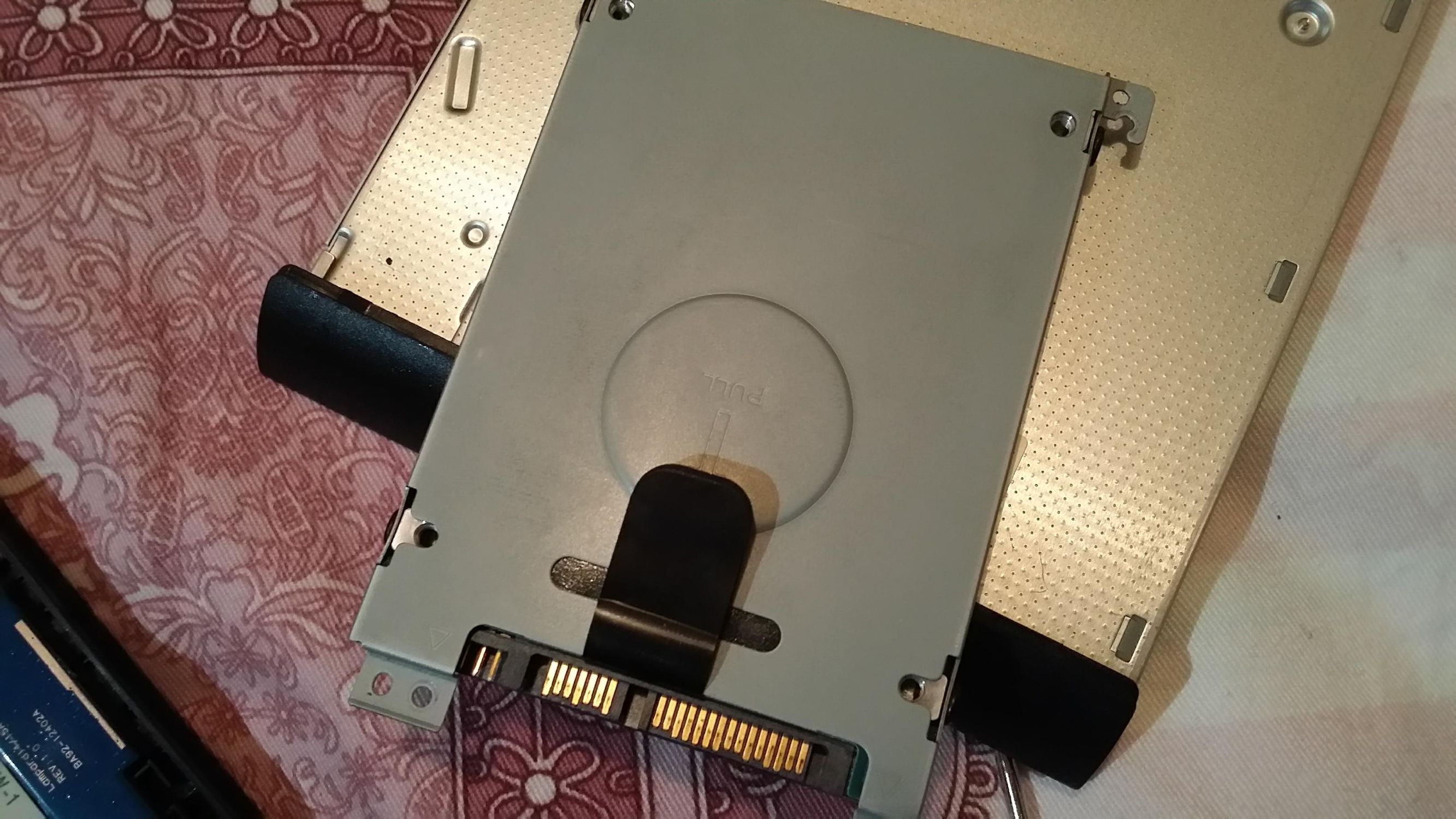 笔记本换键盘傻瓜式,自己在家如何更换笔记本键盘