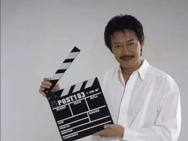 电影配乐大师，王家卫早期老板，香港电影全才小胡子