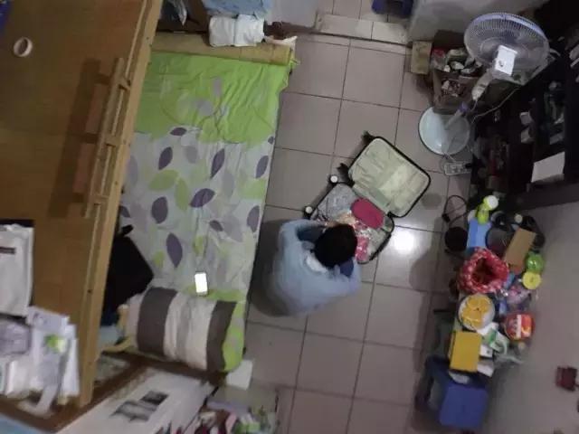 「新深漂」我们在租来的10㎡里，梦想装下整个世界