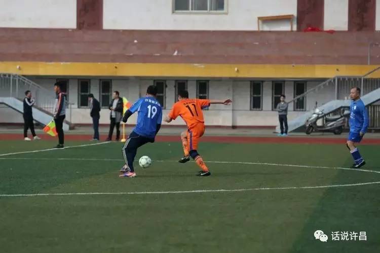 我爱足球话题,为什么说足球是一种信仰