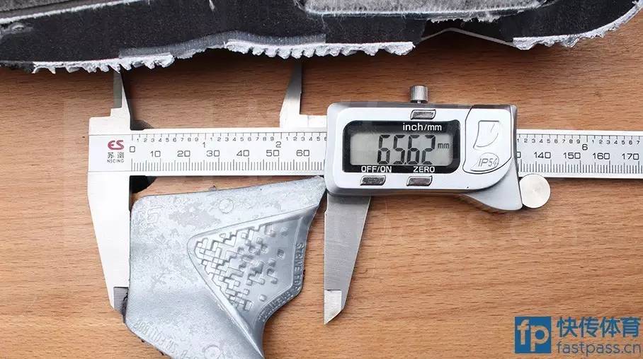 詹姆斯9ambassador,詹姆斯使节9适合后卫吗