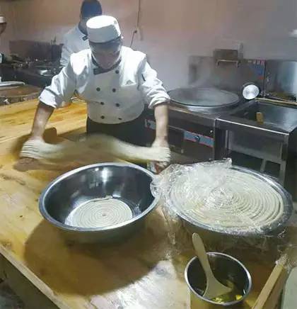 自助牛肉火锅套餐优惠团购,9.9牛排自助乌鲁木齐团购