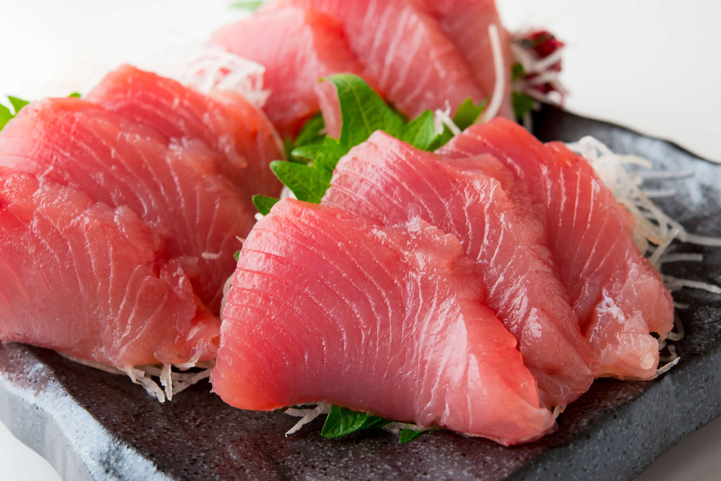 女人怀孕期间，这些好吃的食物却要少碰！