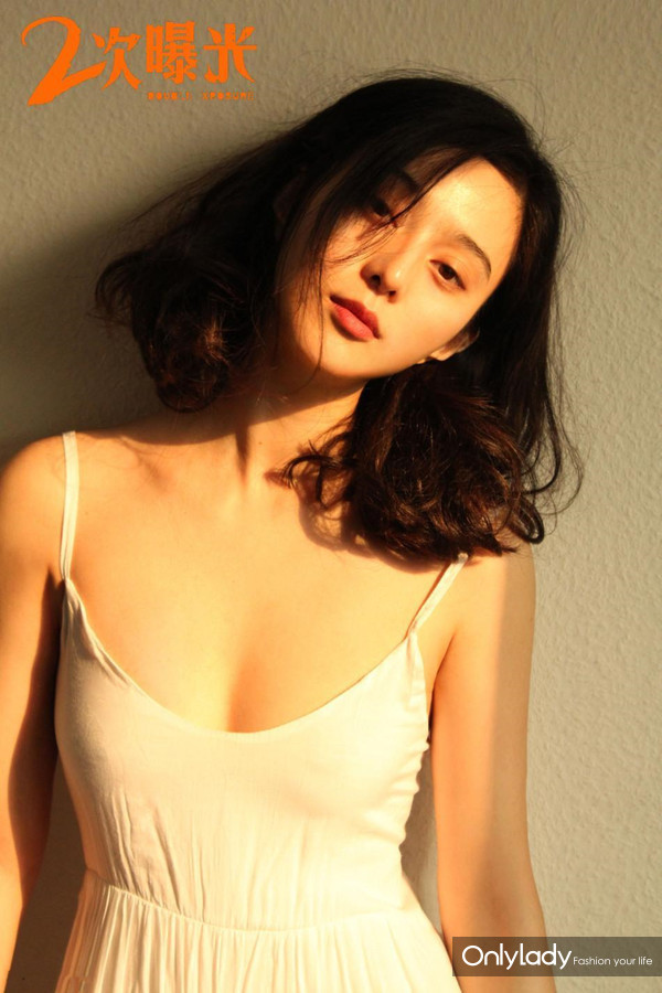 唐嫣口红色蓝调正红,唐嫣推荐的口红