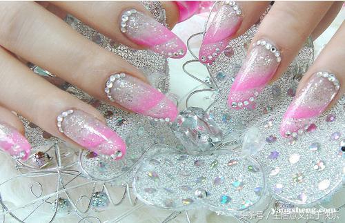 皮肤癌患者早期都有哪些症状,皮肤癌有哪些症状和表现