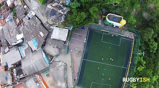 看，这些带着梦想的“有色”运动场