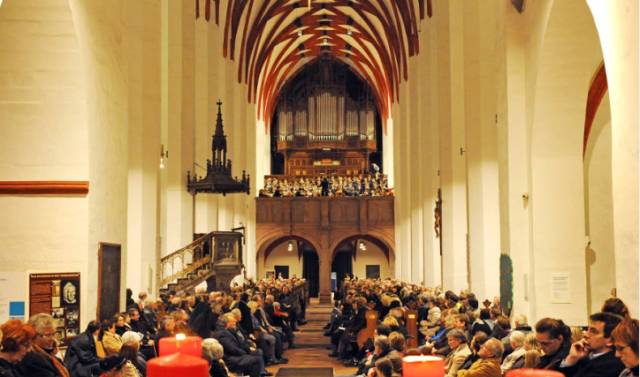 头条｜sorry，我们的节日没有圣诞节！