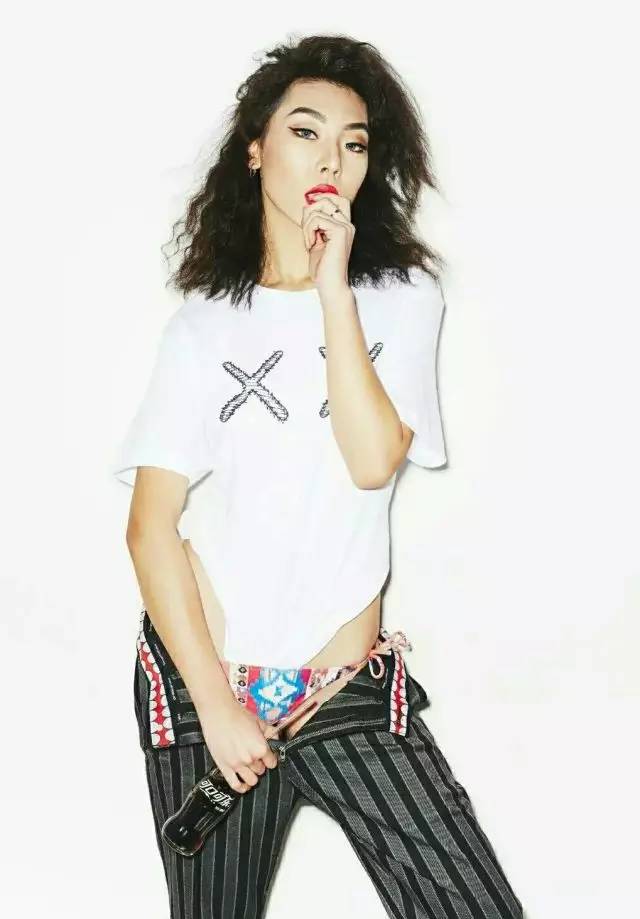 潮牌里的撕逼三部曲（中部）