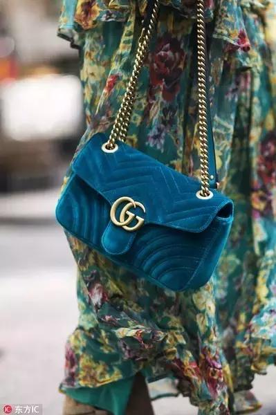 最烂大街的时尚单品,史上最丑时尚单品